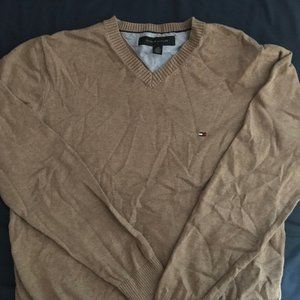Tommy Hilfiger sweater